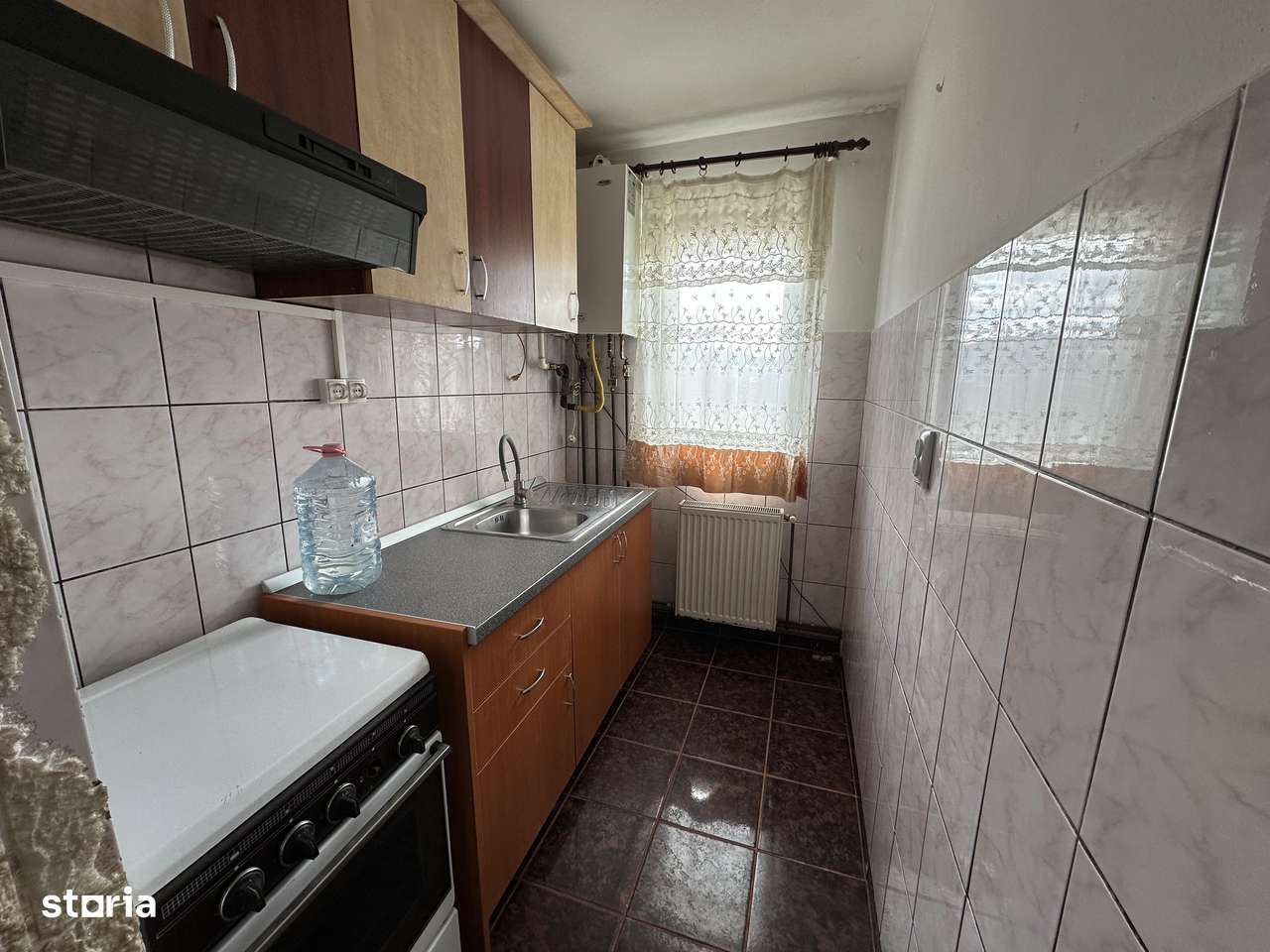 Apartament 3 Camere | Etaj 1 | Balcon & Pivniță-4
