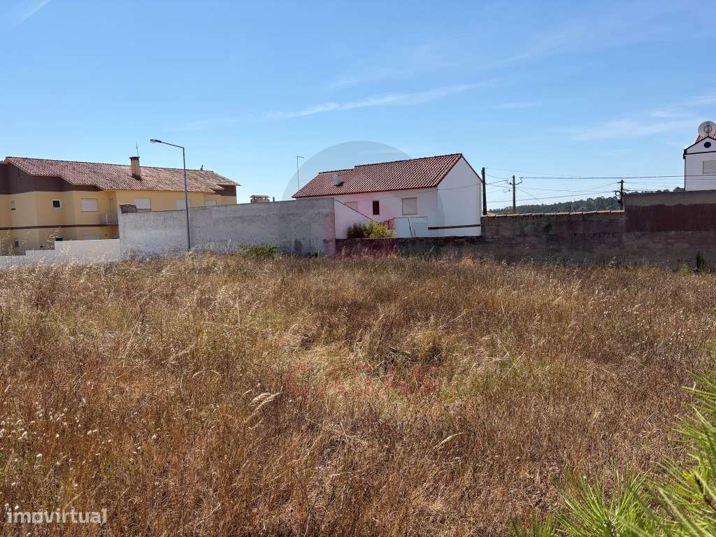 Lote Urbano para Construção de Moradia - Excelente Localização na C...-7
