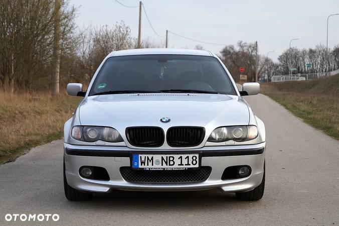 BMW Seria 3 320i - 2