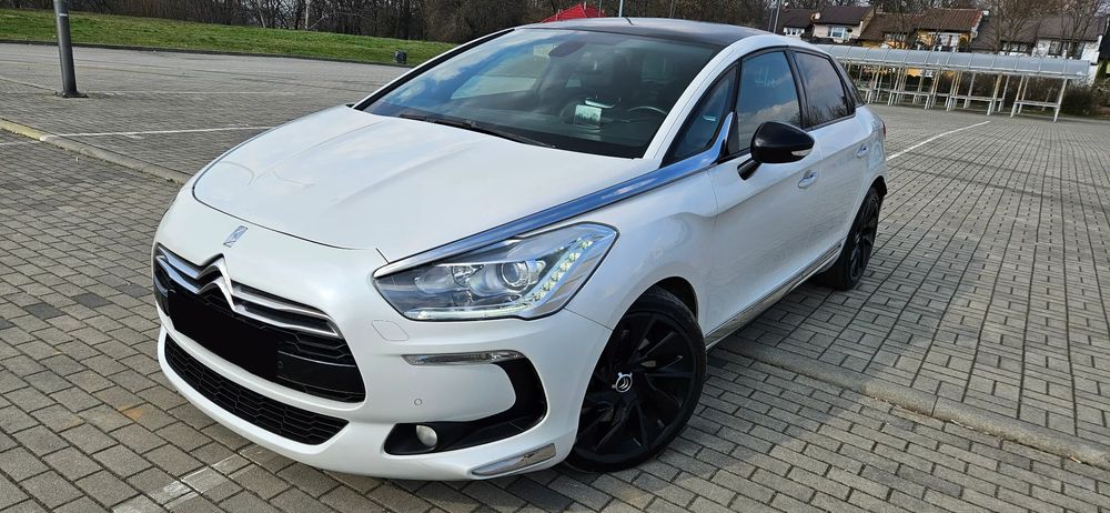 Citroën DS5 HDi 165 SoChic 2014