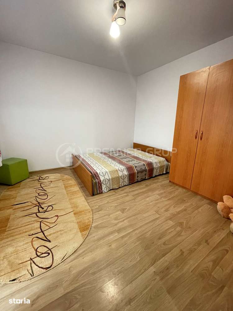 Etaj 3 | Apartament 2 camere 50mp - Podu Roș | CT, mobilat & utilat - Imagine principală: 3/8