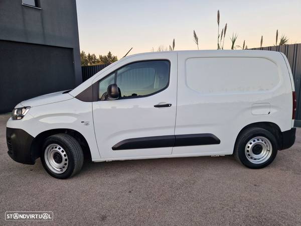 Citroën Berlingo FIBRADA - 8