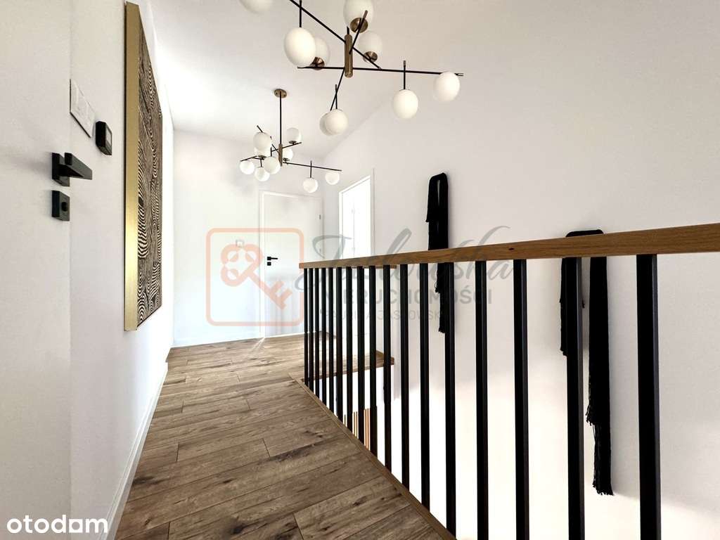 Nowoczesny dom gotowy do wprowadzenia-15