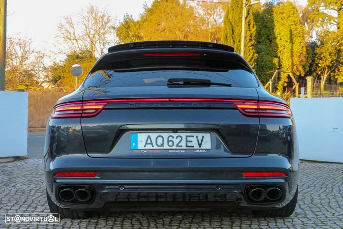 Porsche Panamera Sport Turismo 4 E-Hybrid Platinum Edition - 10