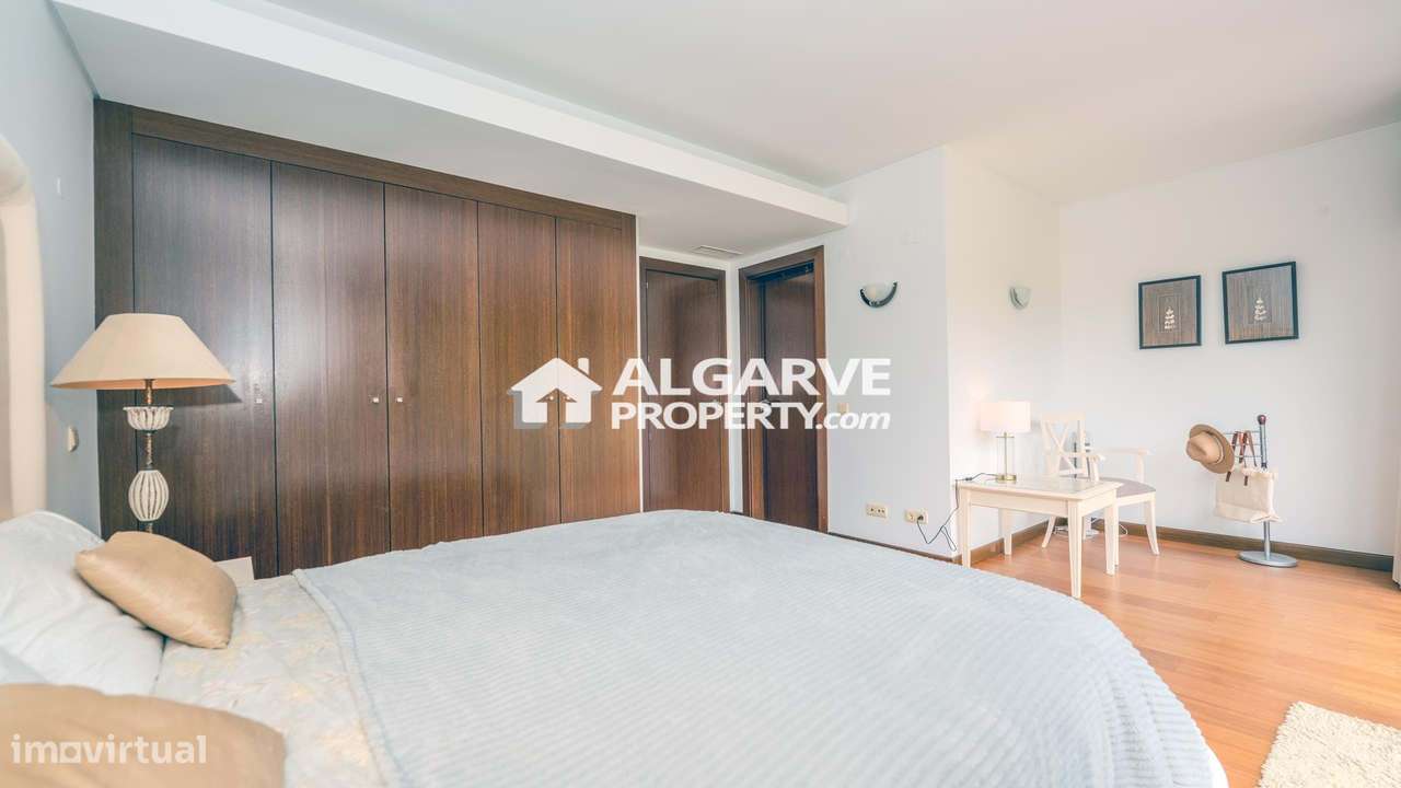 Moradia 5 Quartos no Golfe a poucos minutos da praia e marina de Vilam-17