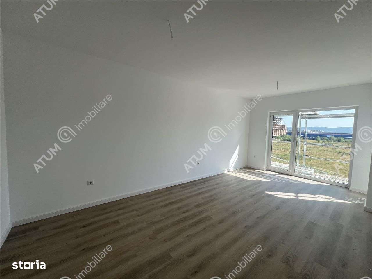 Apartament cu 2 camere si boxa depozitare zona Doamna Stanca - Imagine principală: 3/15