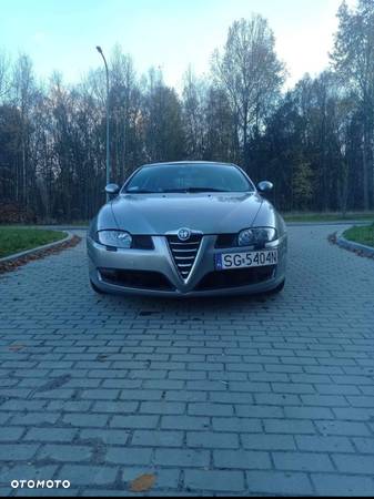 Alfa Romeo GT - 1