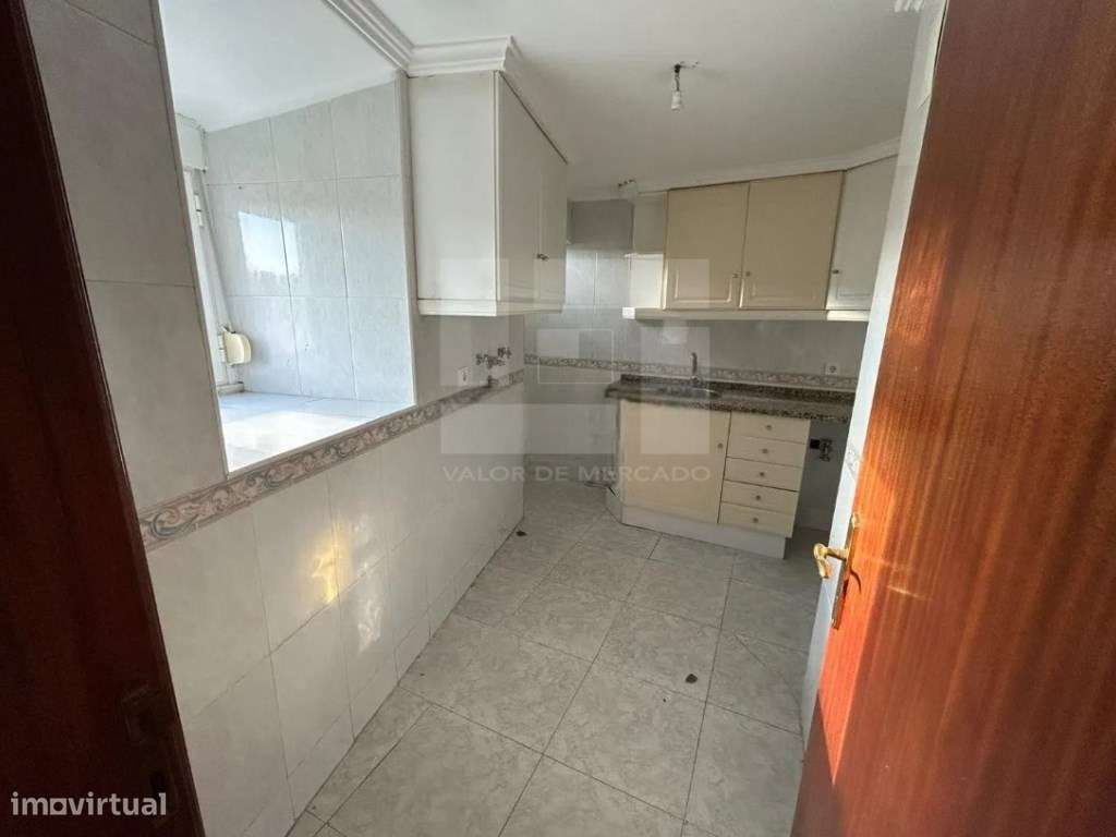 APARTAMENTO T2 - TRAVESSA DAS MÓNICAS, LISBOA - Grande imagem: 5/26