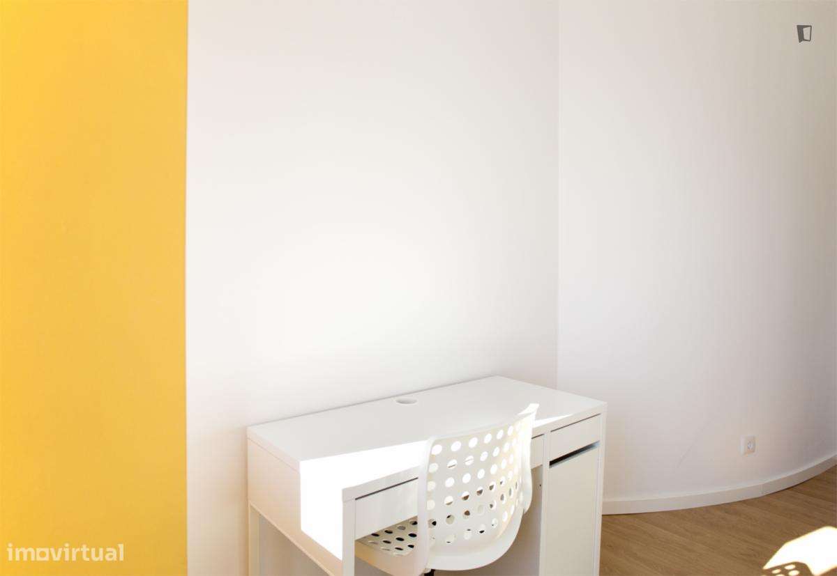 Quarto - localizado em Chelas Lisbon - Grande imagem: 3/10