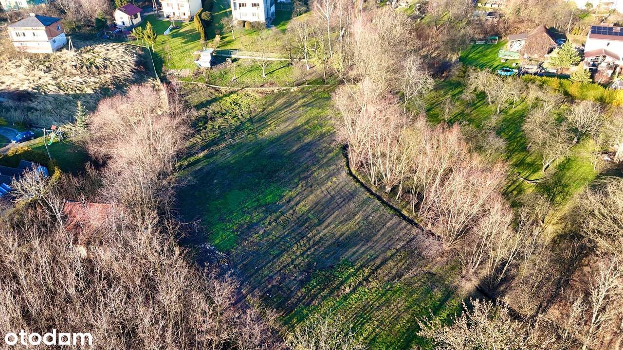 Na sprzedaż atrakcyjna działka w Mogilanach-0