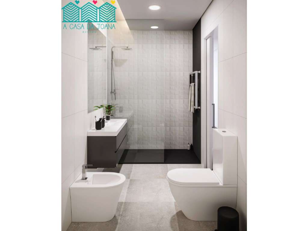 Apartamento T5 Duplex com Lugares de Garagem em Aveiro - Grande imagem: 5/14