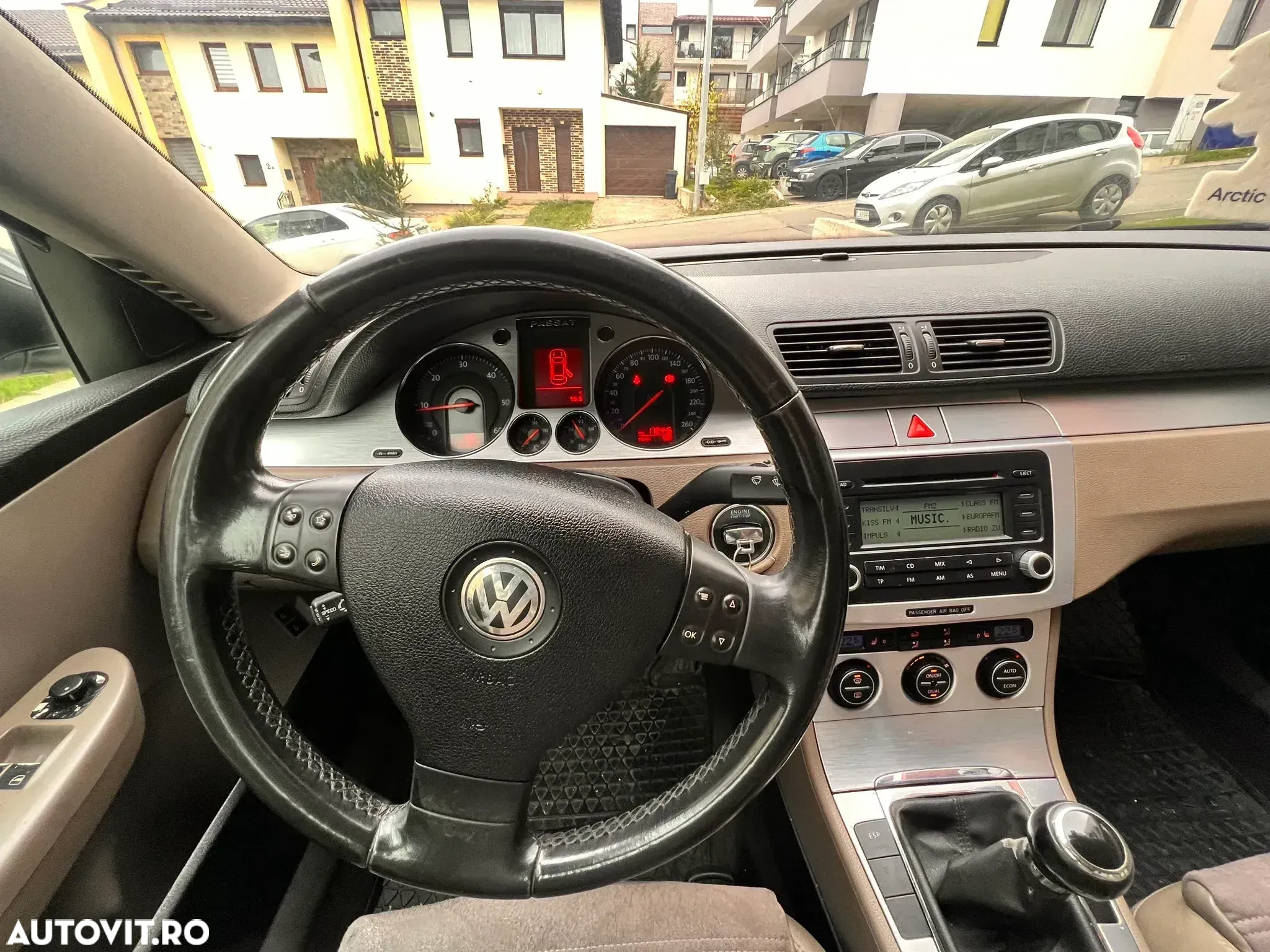 Volkswagen Passat 2.0TDI Highline DPF 4Motion - 5