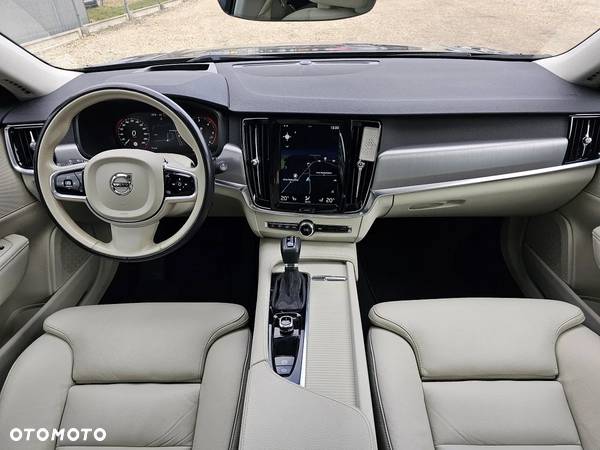 Volvo V90 D4 Geartronic - 12