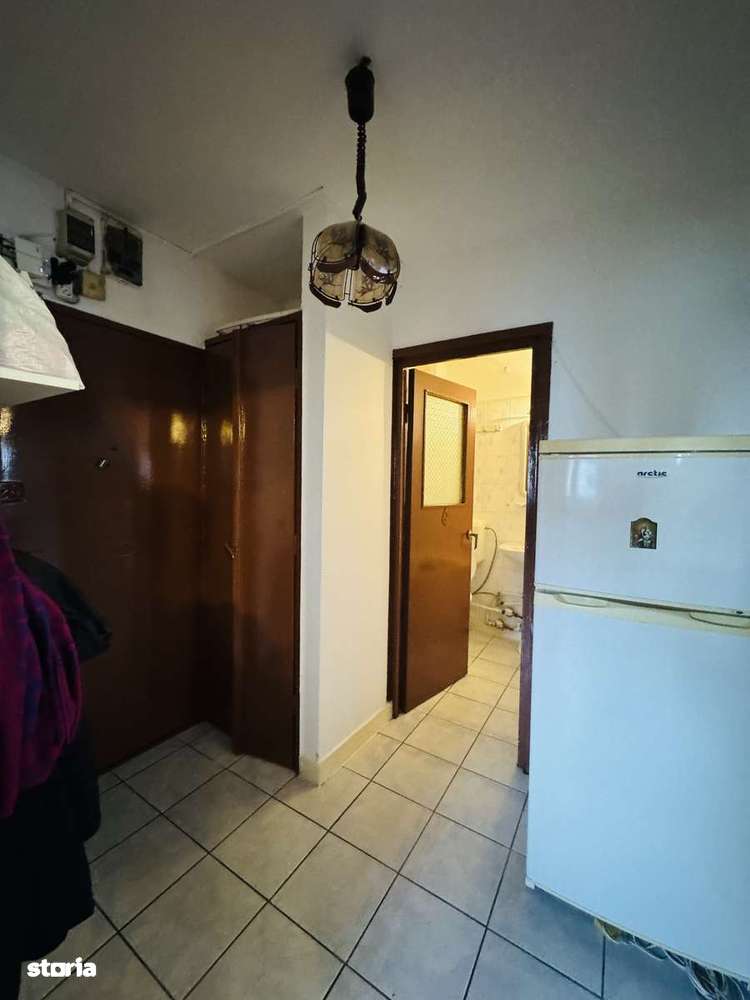 Apartament 2 camere decomandat Romanilor-2