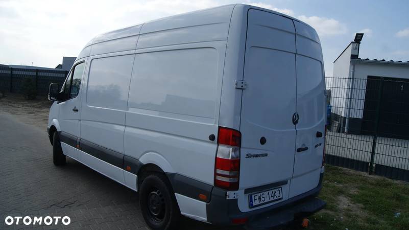 Mercedes-Benz SPRINTER - 8