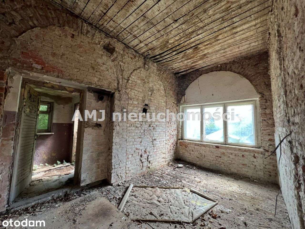 Przedwojenny dom typu willa w Kątach Wrocławskich-12