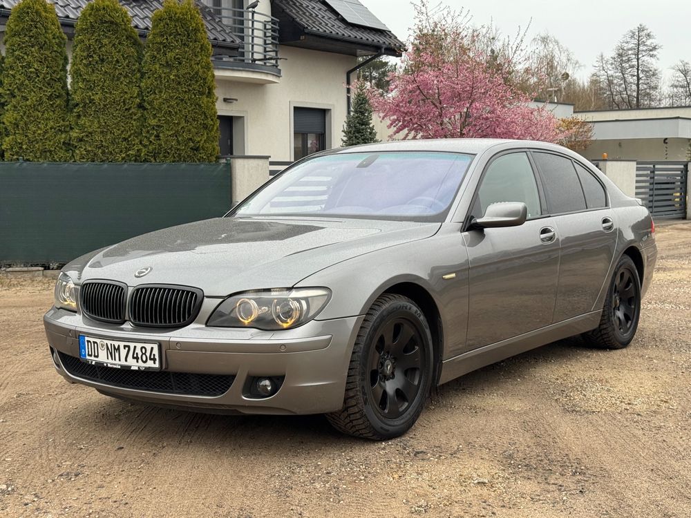 BMW 7 Series E65/66 750i L 2005