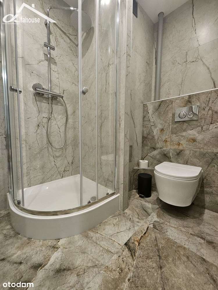 2-pokojowe mieszkanie na Lsm po remoncie-6