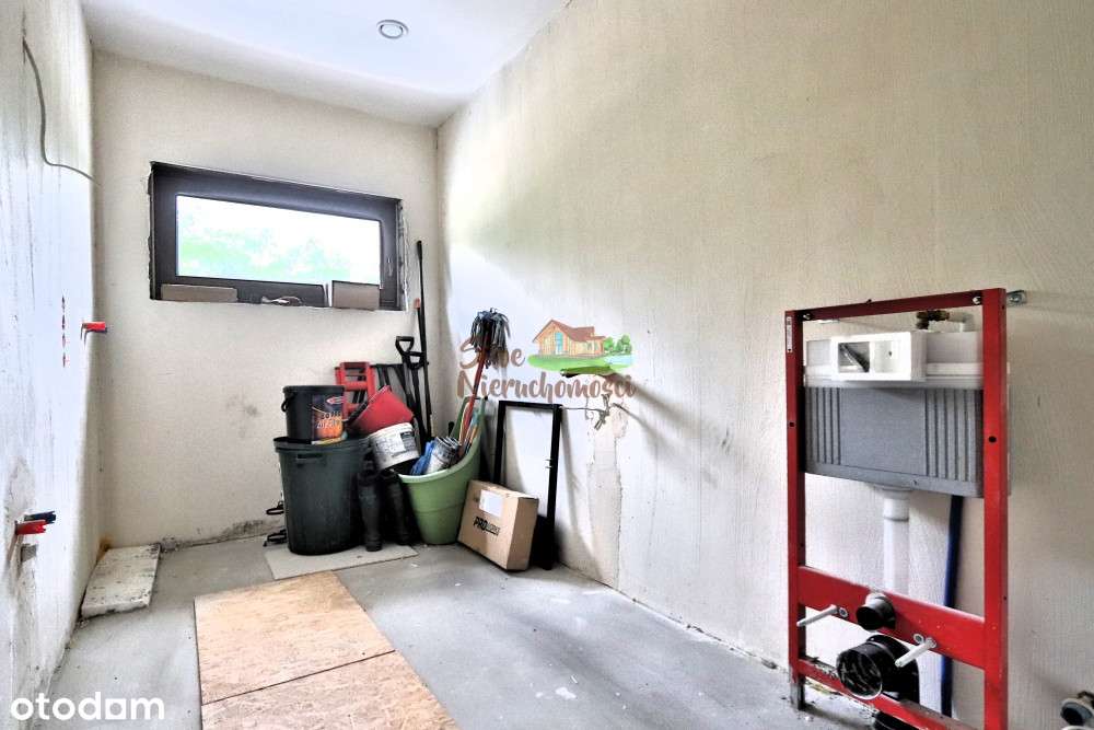 Nowoczesny dom z podwójnym garażem.-19