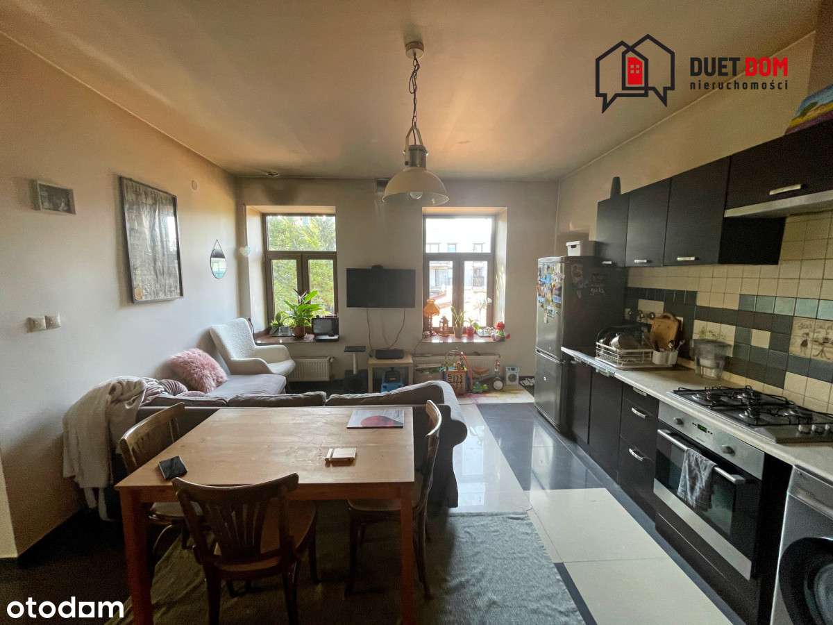 Mieszkanie 4 pokoje ***Centrum***-2