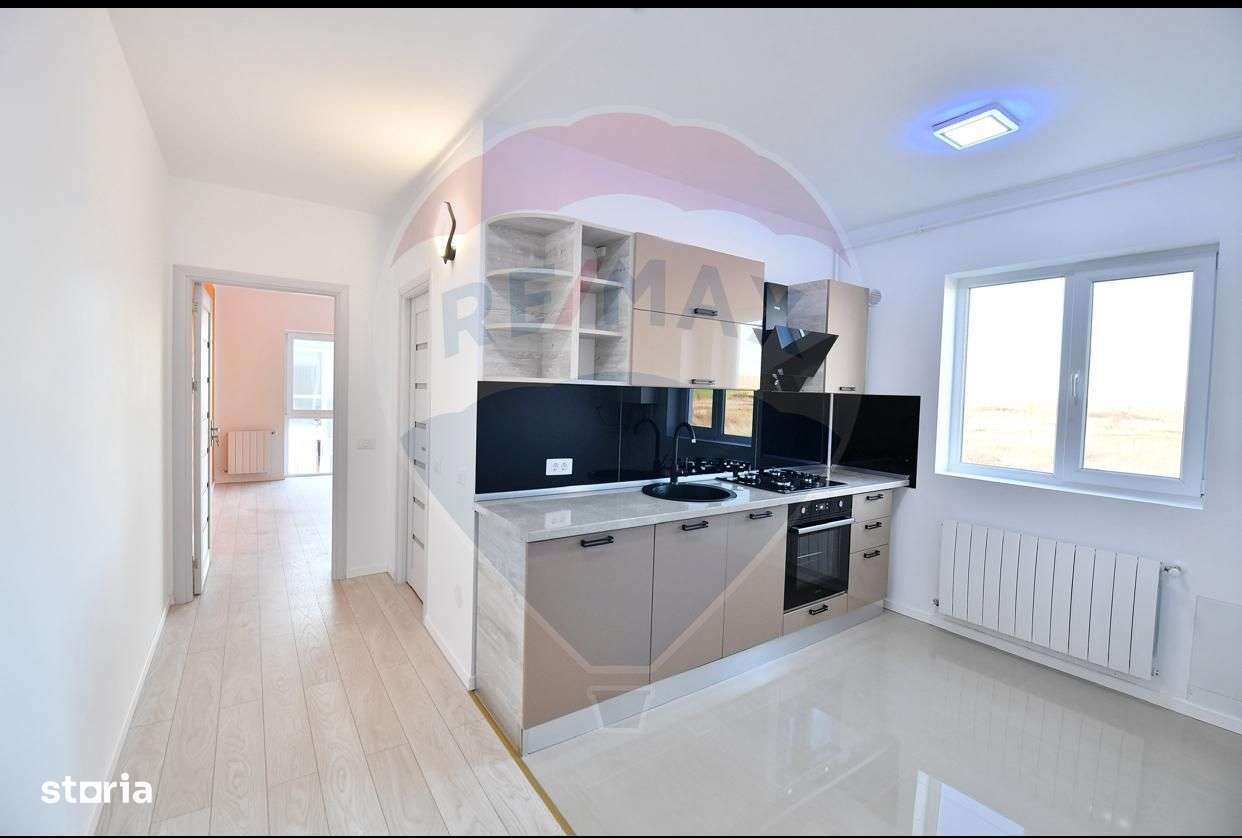 Garsoniera etaj 2 Bloc Nou - Imagine principală: 4/8