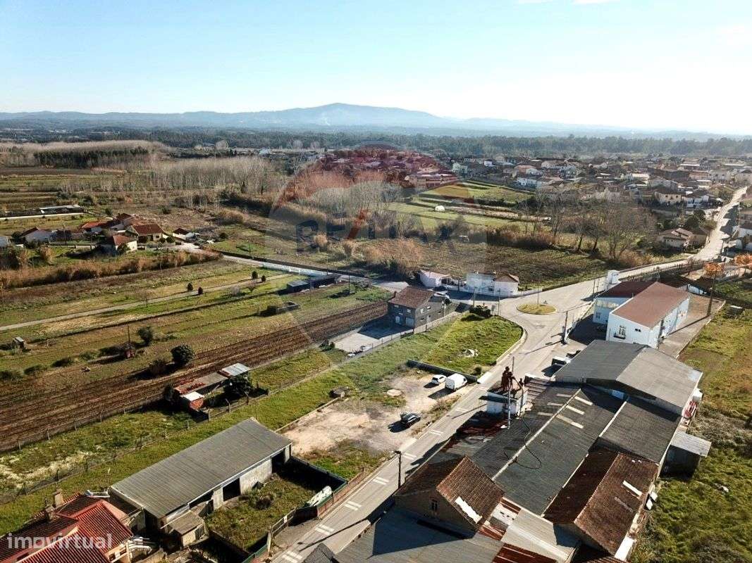 Terreno  para venda - Grande imagem: 2/6