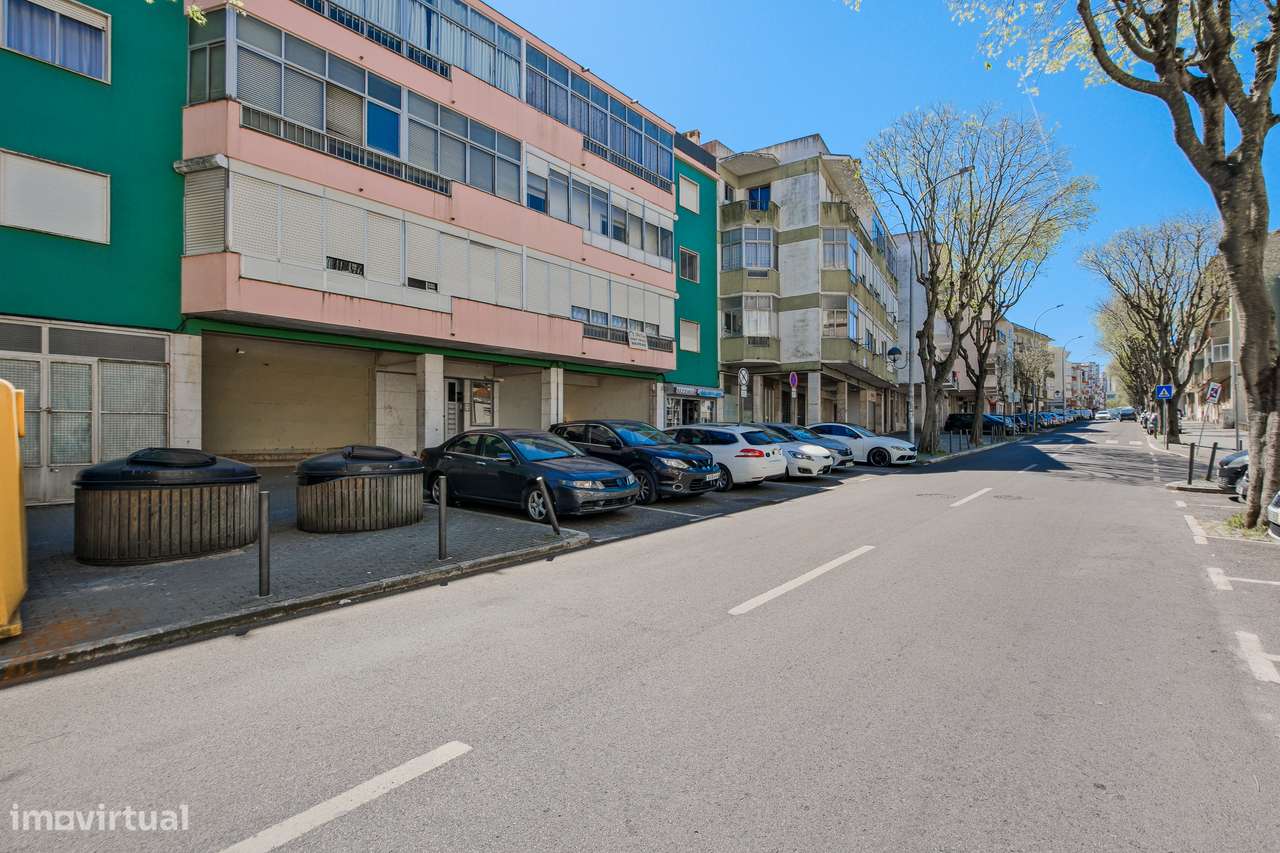 Apartamento T2+1 -  Águas Livres - Damaia - Amadora-25