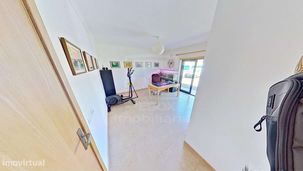 Moradia Isolada junto da Praia do Baleal com anexo-21
