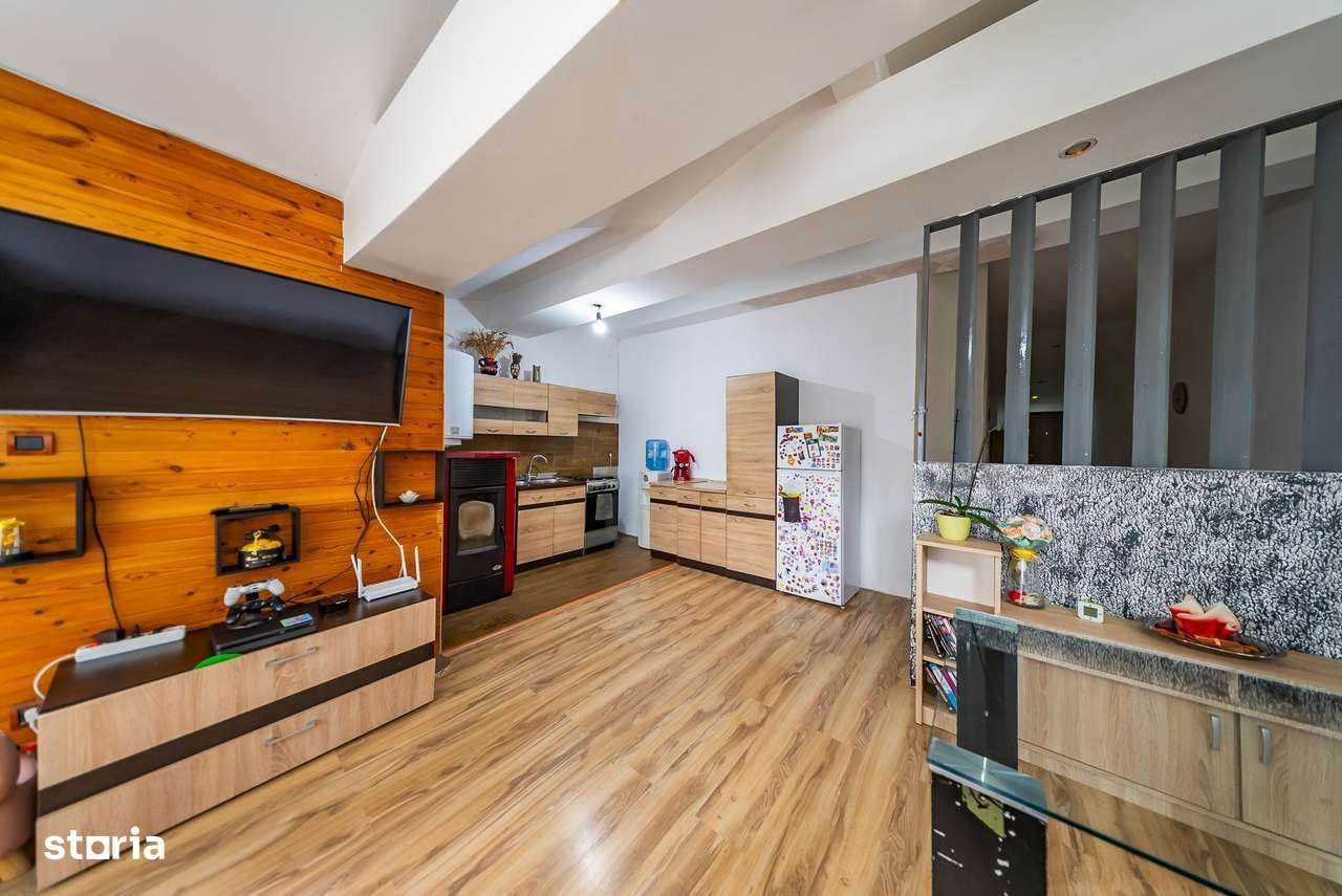 Oferta casa de vanzare in Cartierul Verde - Imagine principală: 4/20