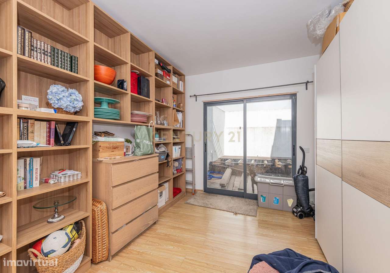 Moradia Moderna T4 em São Domingos de Rana, Cascais-12