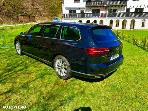 Volkswagen Passat Variant 2.0 TDI DSG Highline - 6