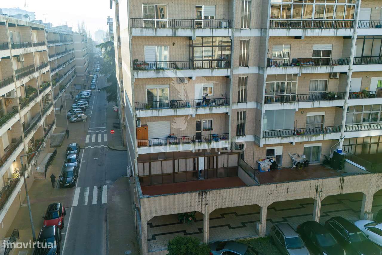 Apartamento T3 para venda na Rua dos Congregados. - Grande imagem: 4/40