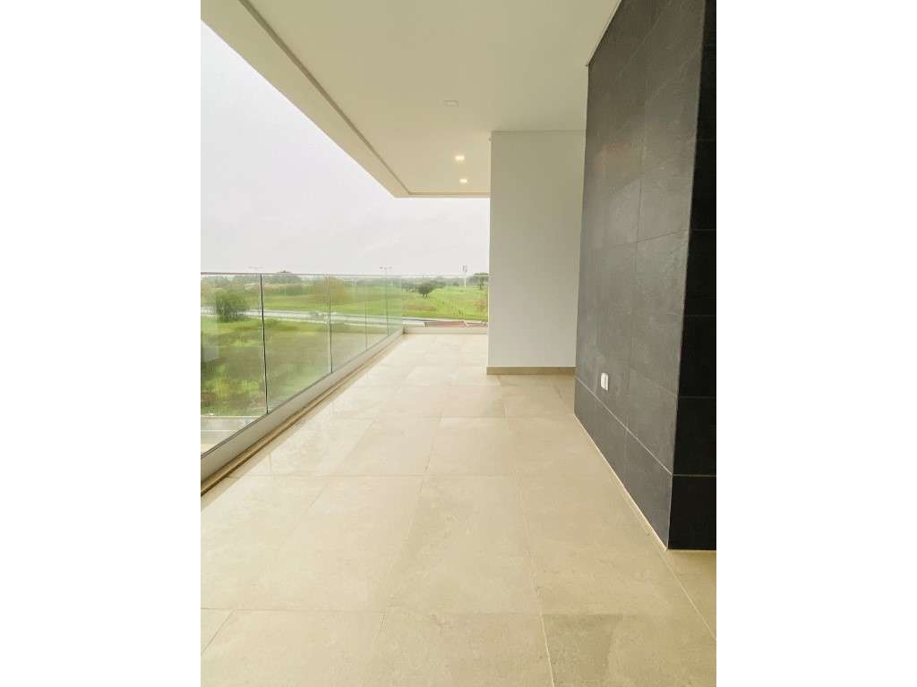 Apartamento de Luxo T3 novo em Montijo-10