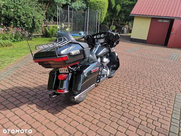 Harley-Davidson Touring Electra Glide - 4