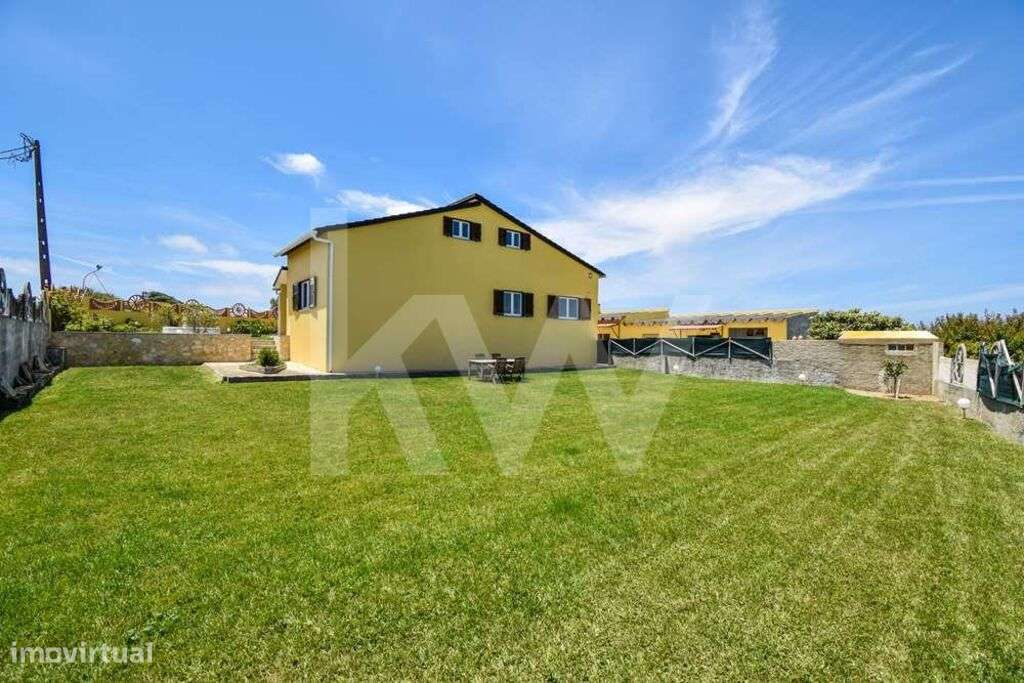 Moradia para venda perto da Praia 1960m2 - Grande imagem: 3/51