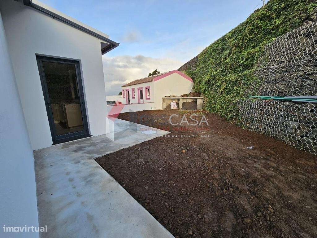 Moradia T2 nova com Chave na Mão -  Freguesia dos Biscoitos!-20