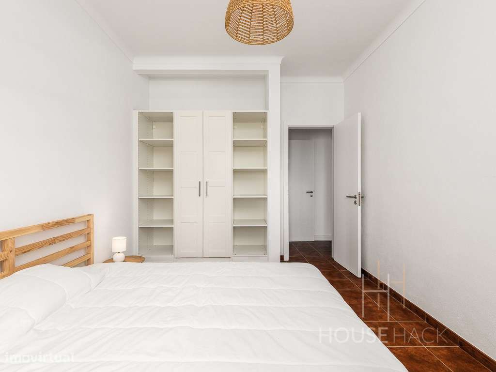 Moradia com piscina junto à Barragem de Castelo de Bode-21