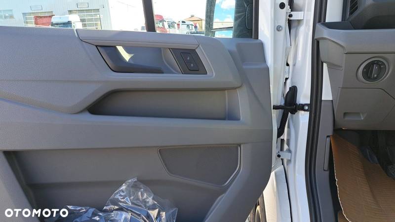 Volkswagen Crafter - 10