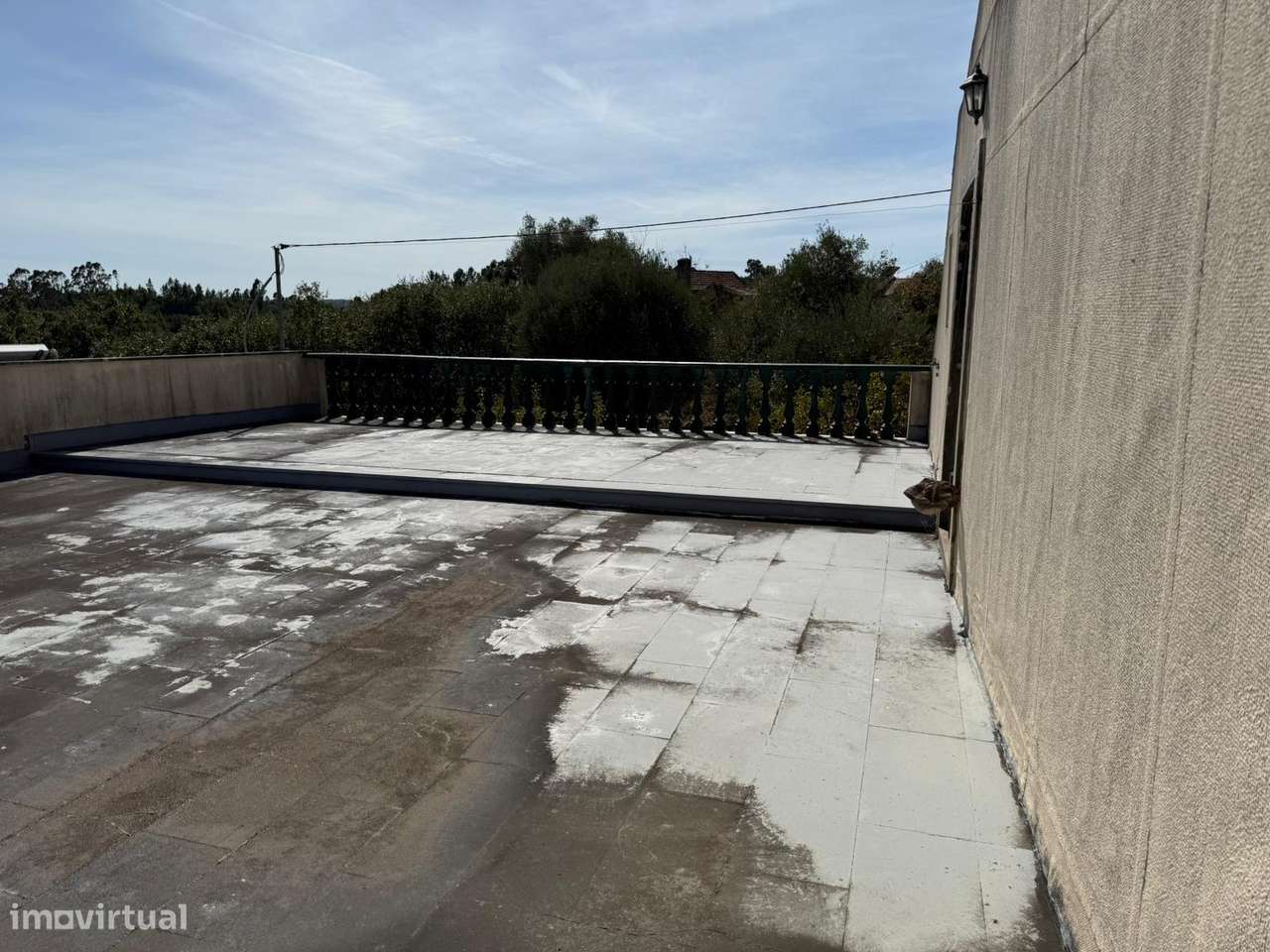 Moradia antiga com terreno, furo de agua e painéis solares aquecimento-21