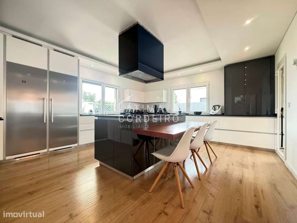 Moradia isolada Térrea acabamentos de luxo, Quinta da Torre, Quinta...-6