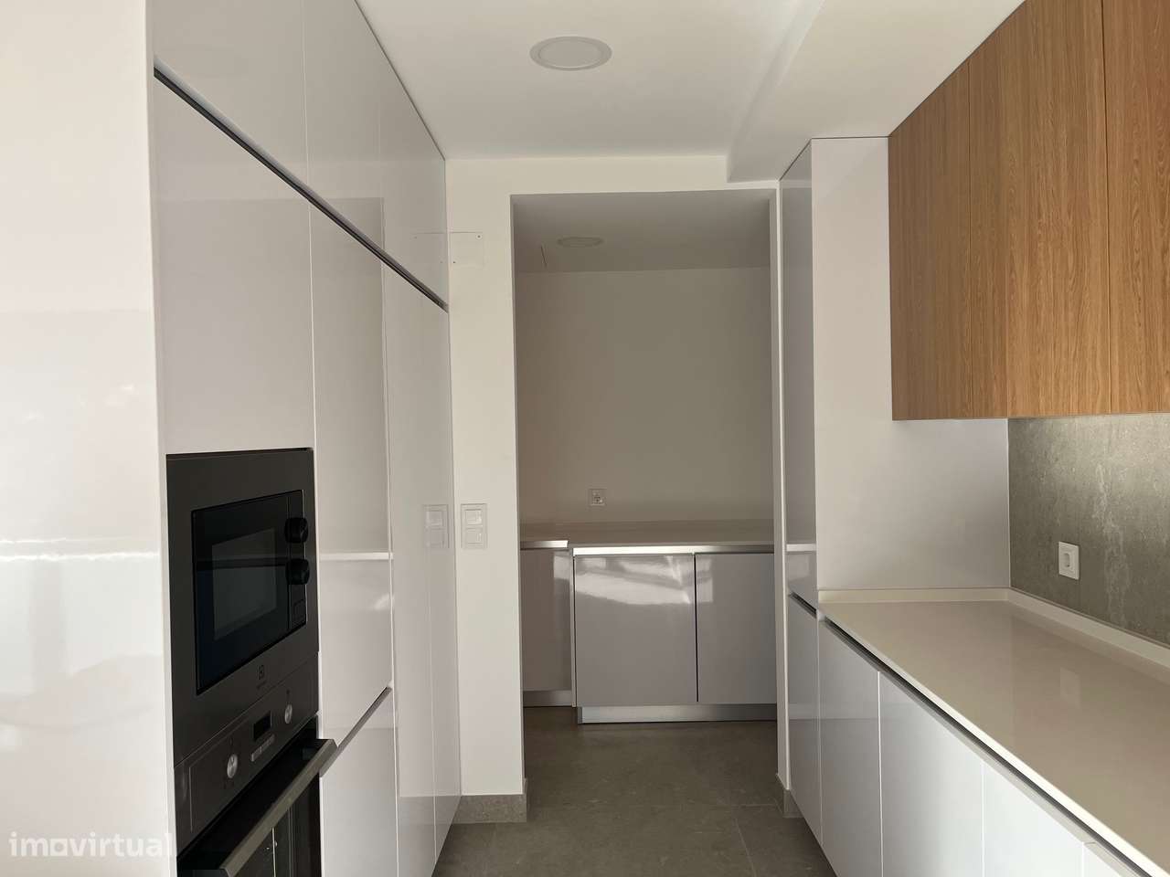 Apartamento T3 NOVO com excelente exposição solar, moderno - Grande imagem: 5/19