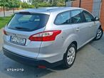 Ford Focus 1.6 Trend - 10