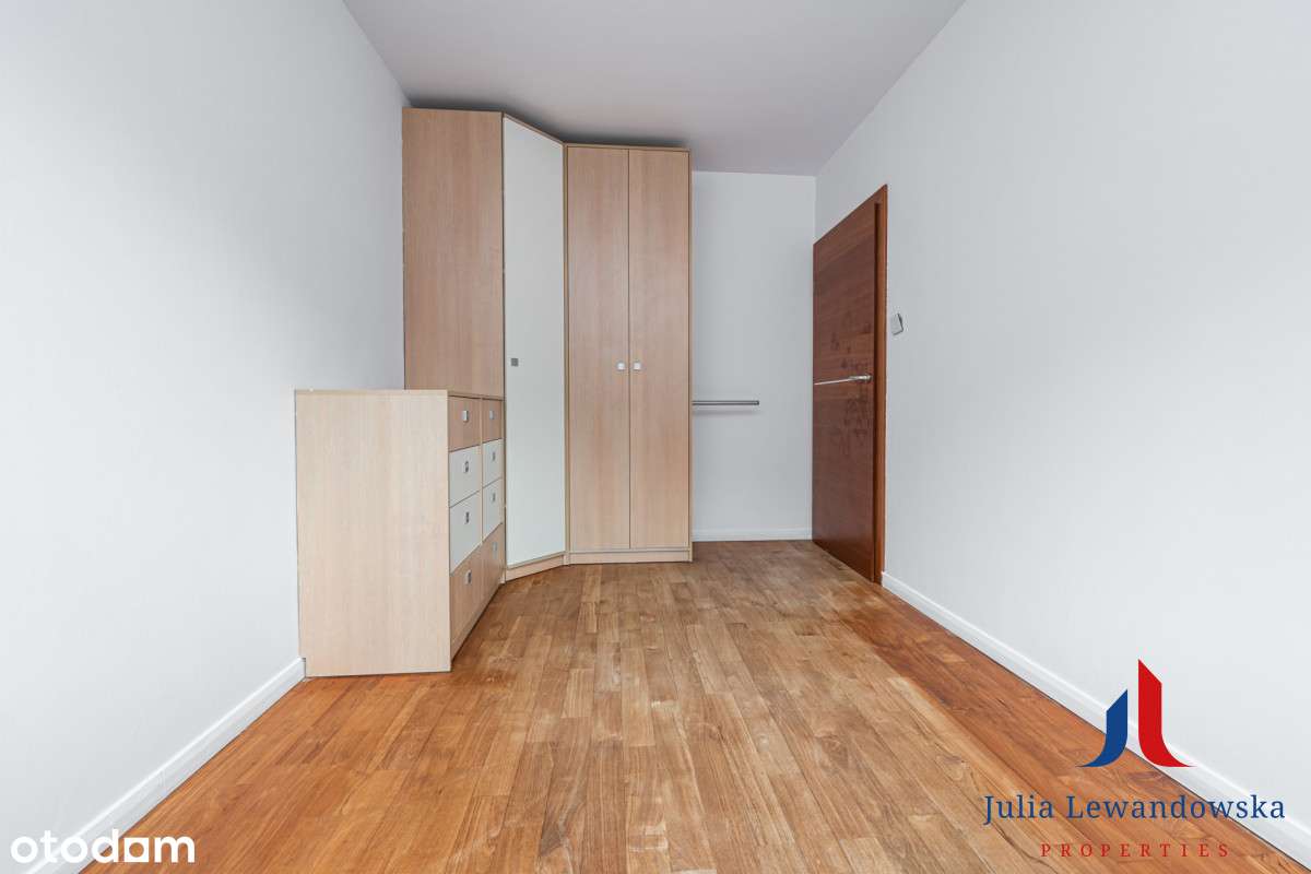 Rodzinne mieszkanie blisko lasu i centrum Gdyni-8