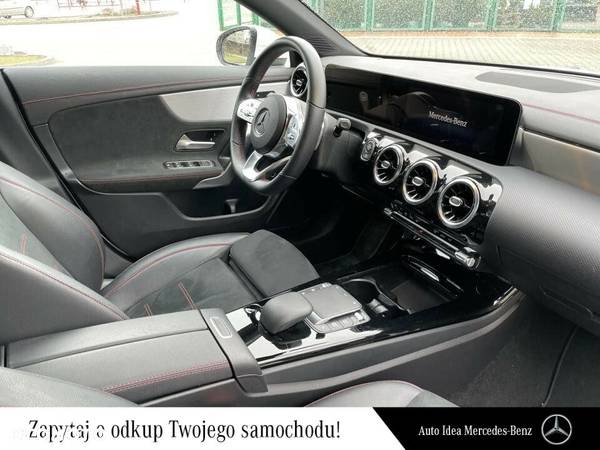 Mercedes-Benz CLA 180 AMG Line 7G-DCT - 16