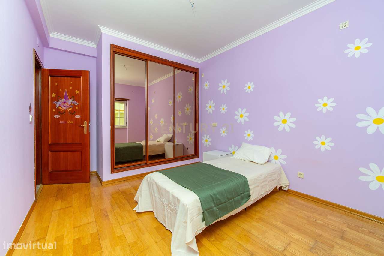 Apartamento T3 em Alcochete com garagem e arrecadação - Oportunidade Ú-18