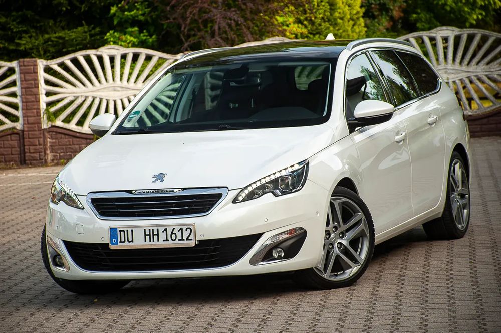 Peugeot 308 T9 (2014-2021) BlueHDi 150 EAT6 Stop & Start Allure 2016