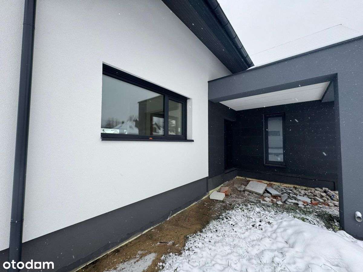 Nowoczesny dom w stanie deweloperskim | Łoś k. Pia-12