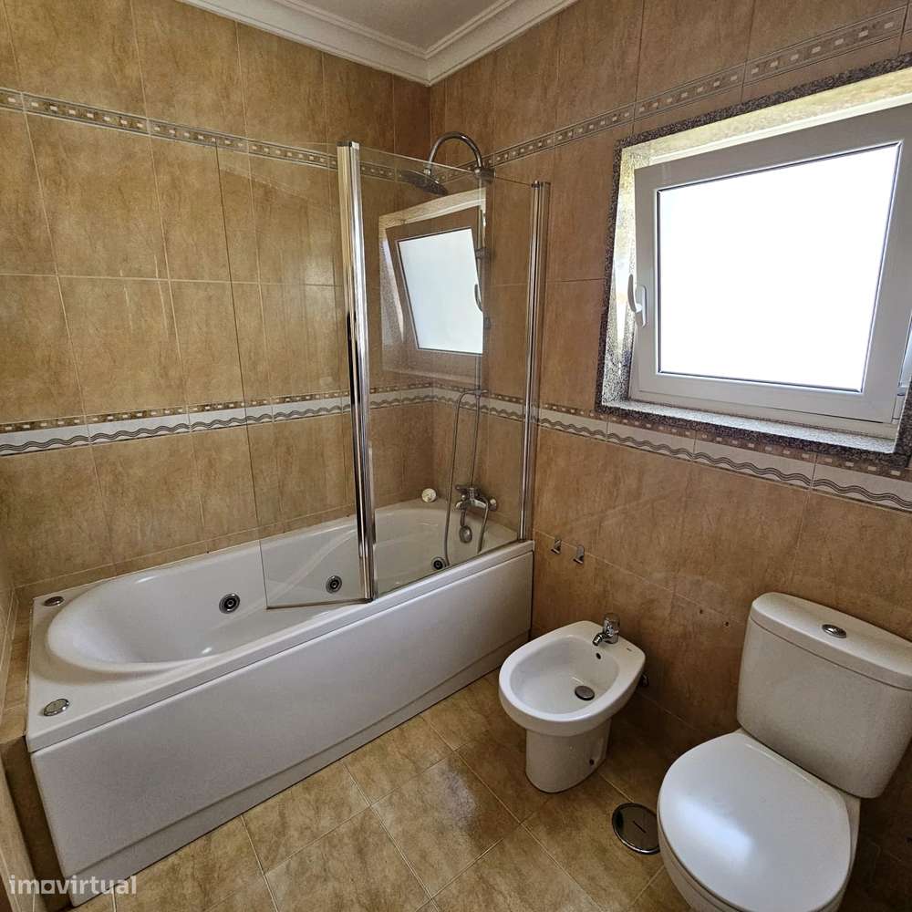 Moradia Geminada Quinta do Conde-22