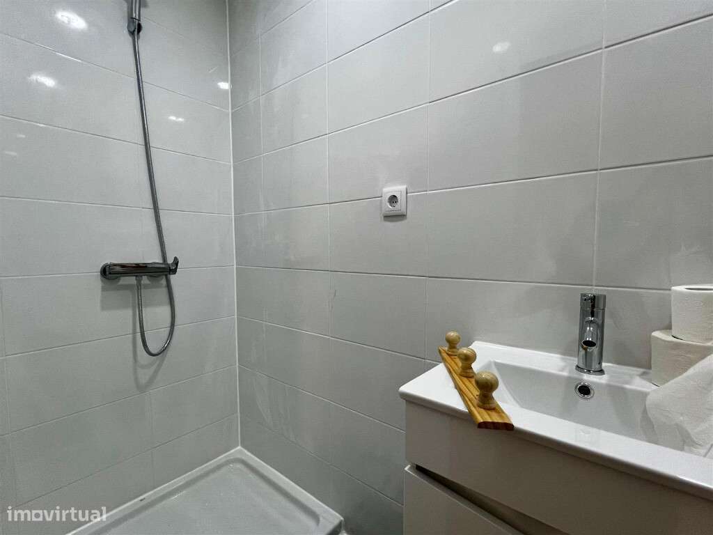 Apartamento T3 com aparcamento em zona de Coselhas - Grande imagem: 4/11