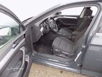 Volkswagen Passat Variant 2.0 TDI SCR DSG Business - 12